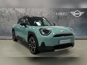 2025 (25) - 135kW E Exclusive 43kWh 5dr Auto