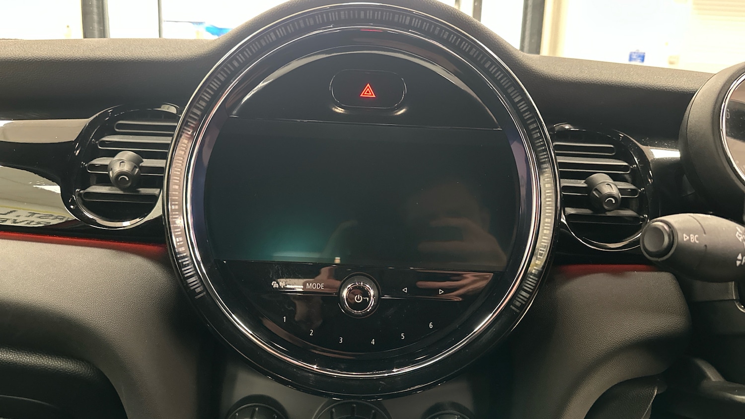 Used MINI Hatch 2022 for sale - 77147903: Photo 8