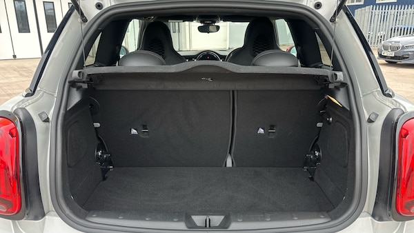 Used MINI Hatch 2021 for sale - 76243081: Photo 13