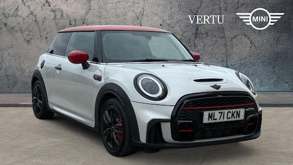 Used MINI Hatch 2021 for sale - 76243081: Photo 1