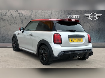 Used MINI Hatch 2021 for sale - 76243081: Photo 2