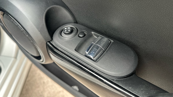 Used MINI Hatch 2021 for sale - 76243081: Photo 31