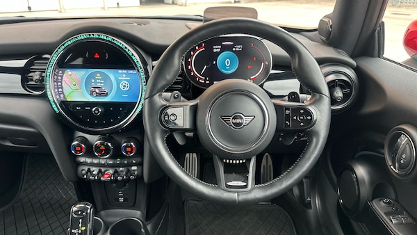 Used MINI Hatch 2021 for sale - 76243081: Photo 5