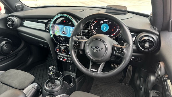 Used MINI Hatch 2021 for sale - 76243081: Photo 6