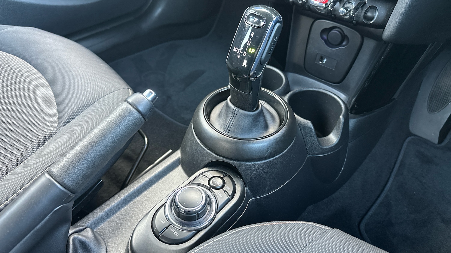 Used MINI Hatch 2021 for sale - 77283667: Photo 10