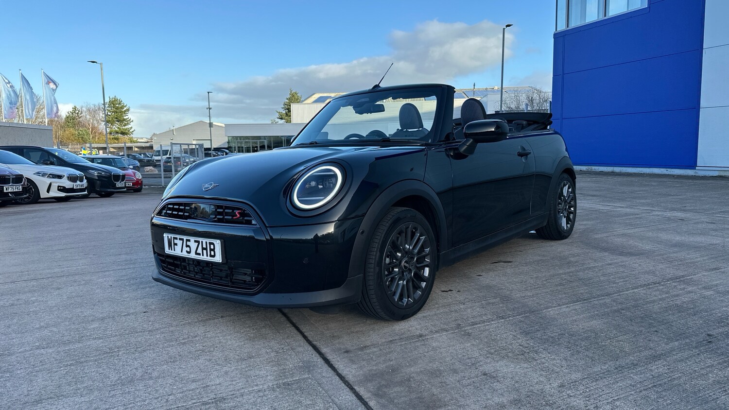 Used MINI Cooper 2025 for sale - 76904850: Photo 24