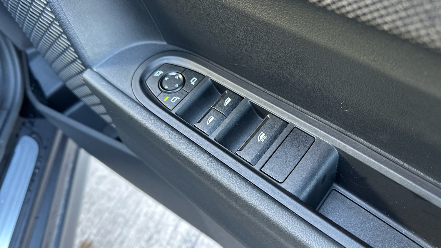 Used MINI Cooper 2025 for sale - 76904850: Photo 31