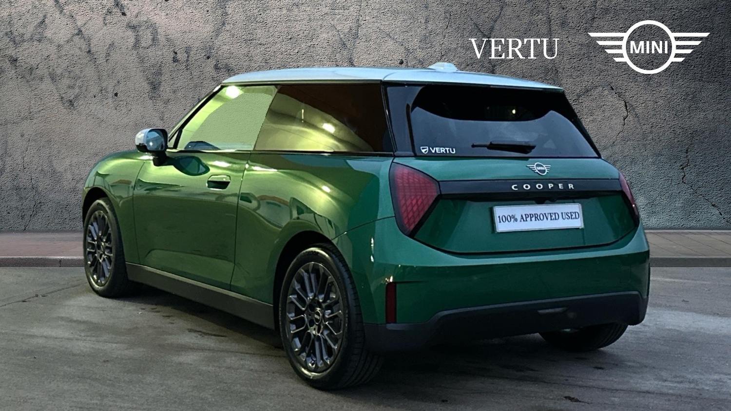 Used MINI Cooper 2025 for sale - 76567802: Photo 2