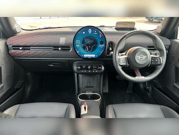 Used MINI Cooper 2024 for sale - 76479471: Photo