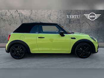 Used MINI Convertible 2021 for sale - 75555989: Photo