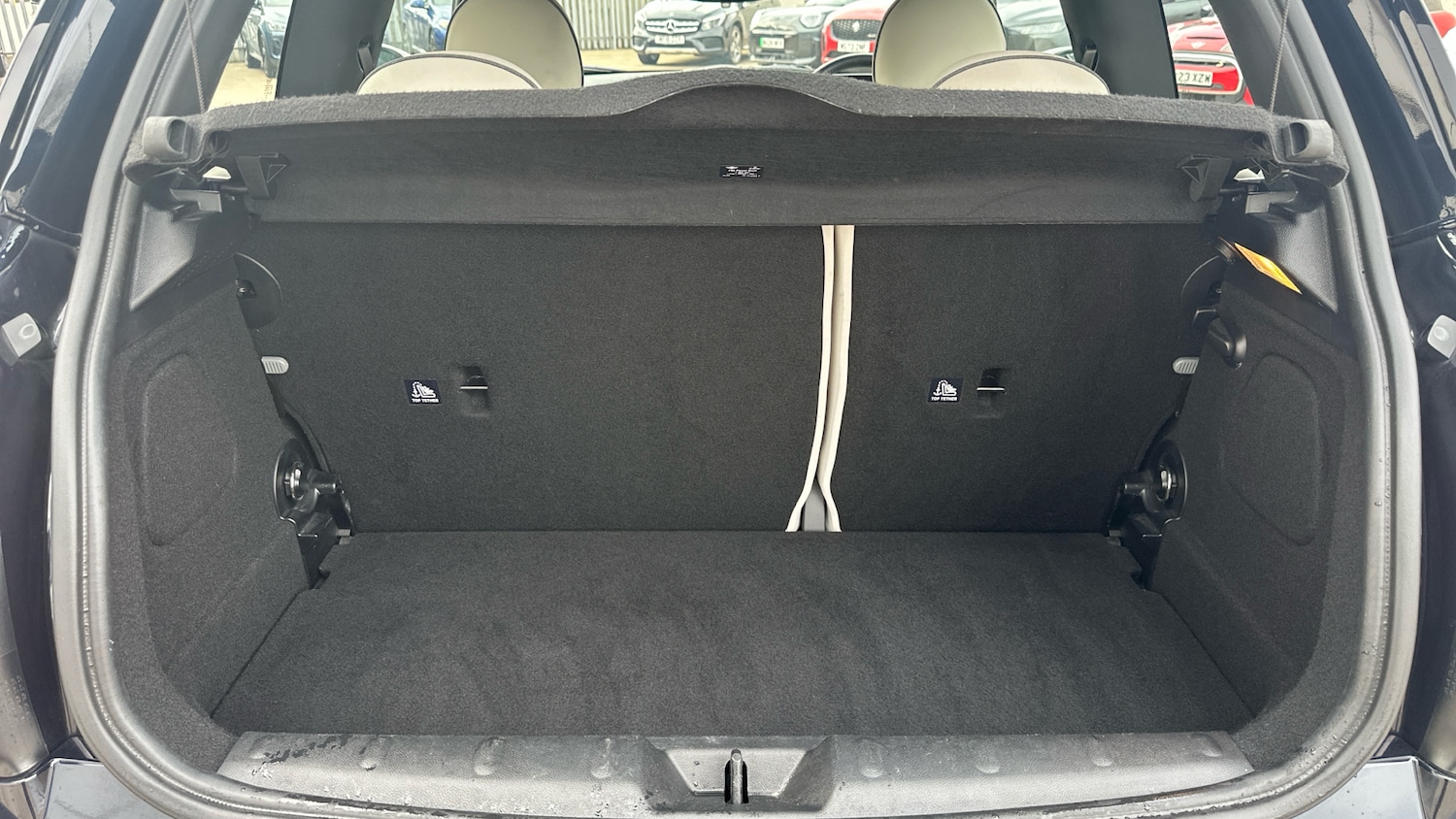 Used MINI Hatch 2023 for sale - 77744170: Photo 13