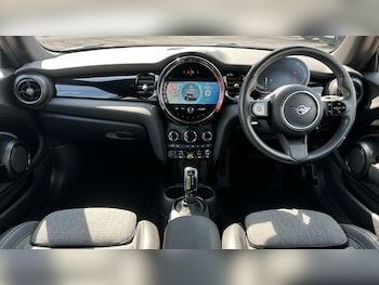 Used MINI Hatch 2022 for sale - 78531219: Photo