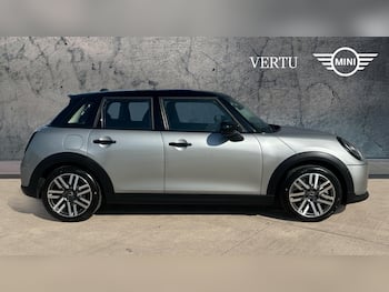 Used MINI Cooper 2024 for sale - 79624014: Photo