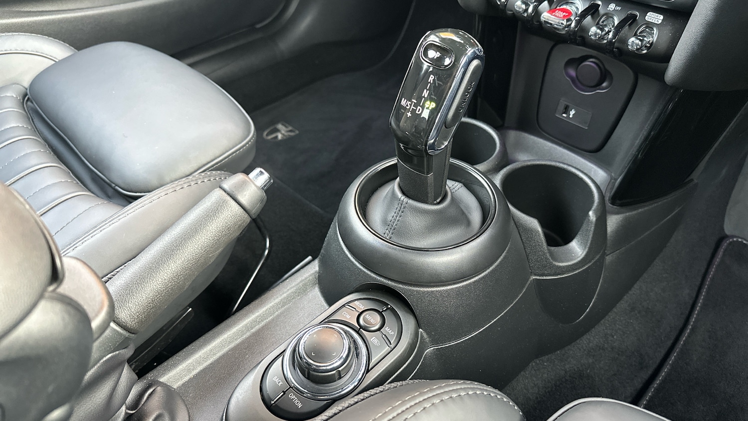 Used MINI Hatch 2022 for sale - 76605476: Photo 10