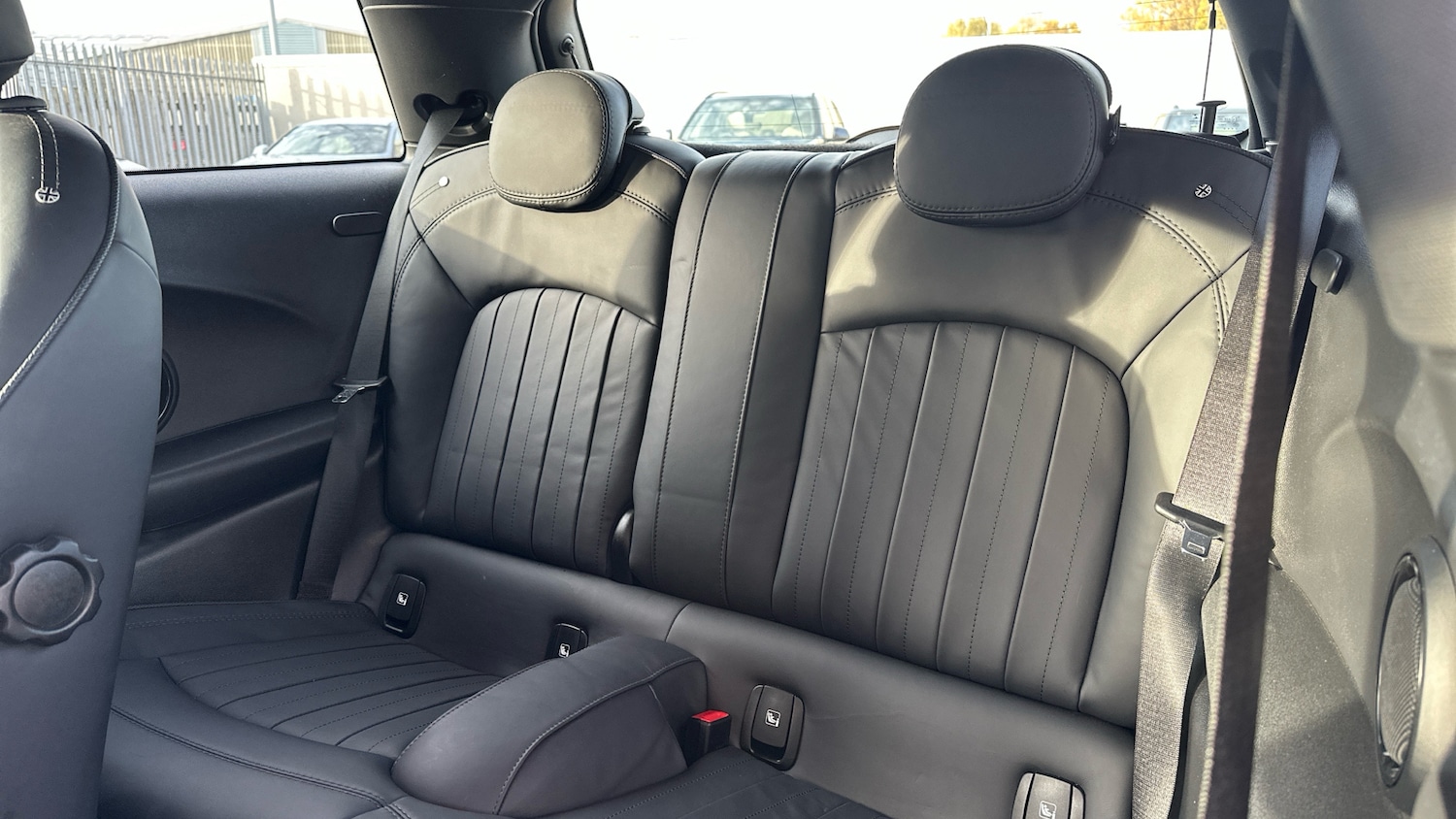 Used MINI Hatch 2022 for sale - 76605476: Photo 12