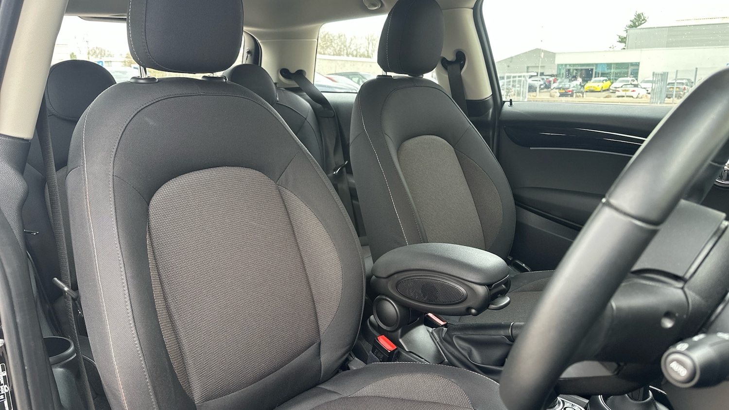 Used MINI Hatch 2023 for sale - 77774350: Photo 11