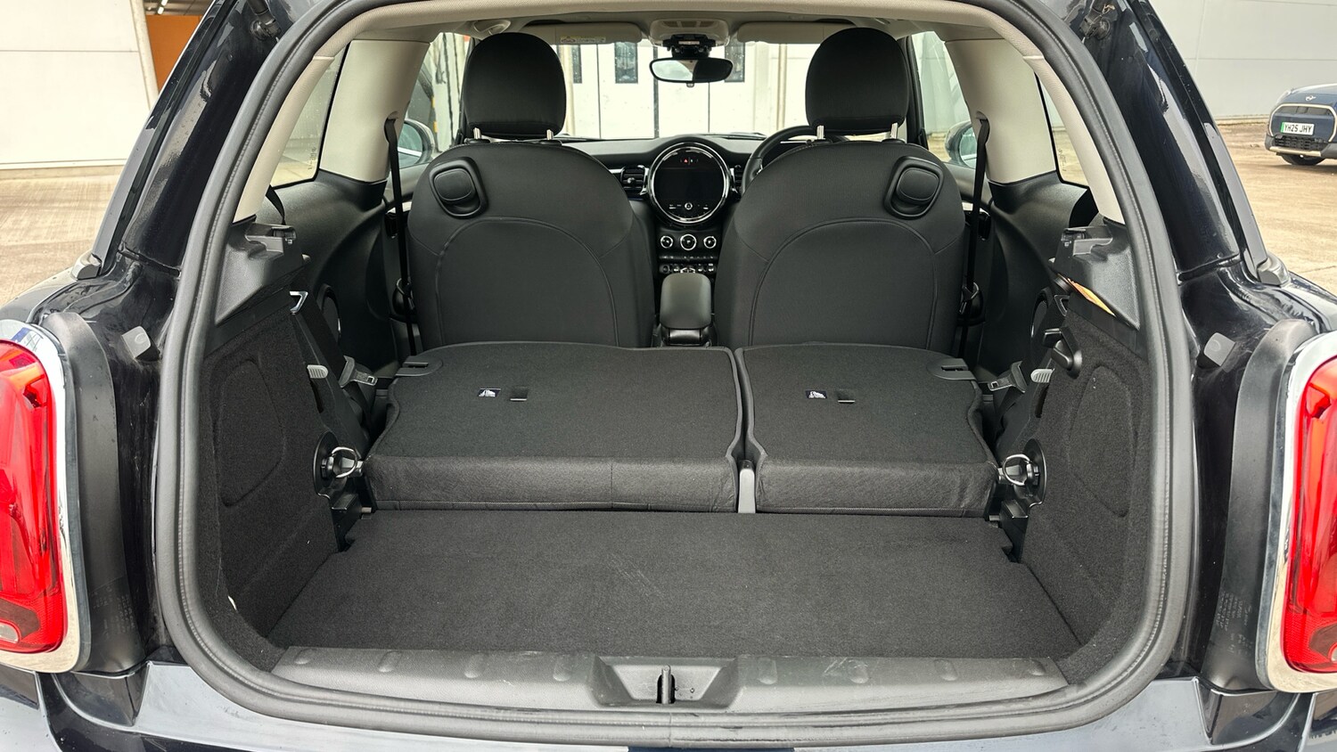 Used MINI Hatch 2023 for sale - 77774350: Photo 27