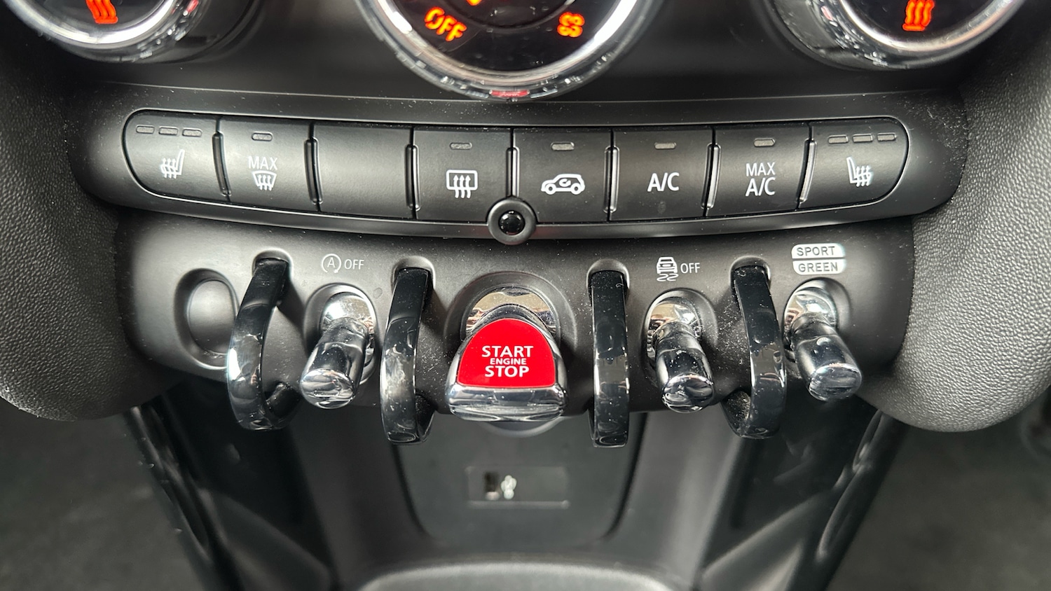 Used MINI Hatch 2023 for sale - 77774350: Photo 32