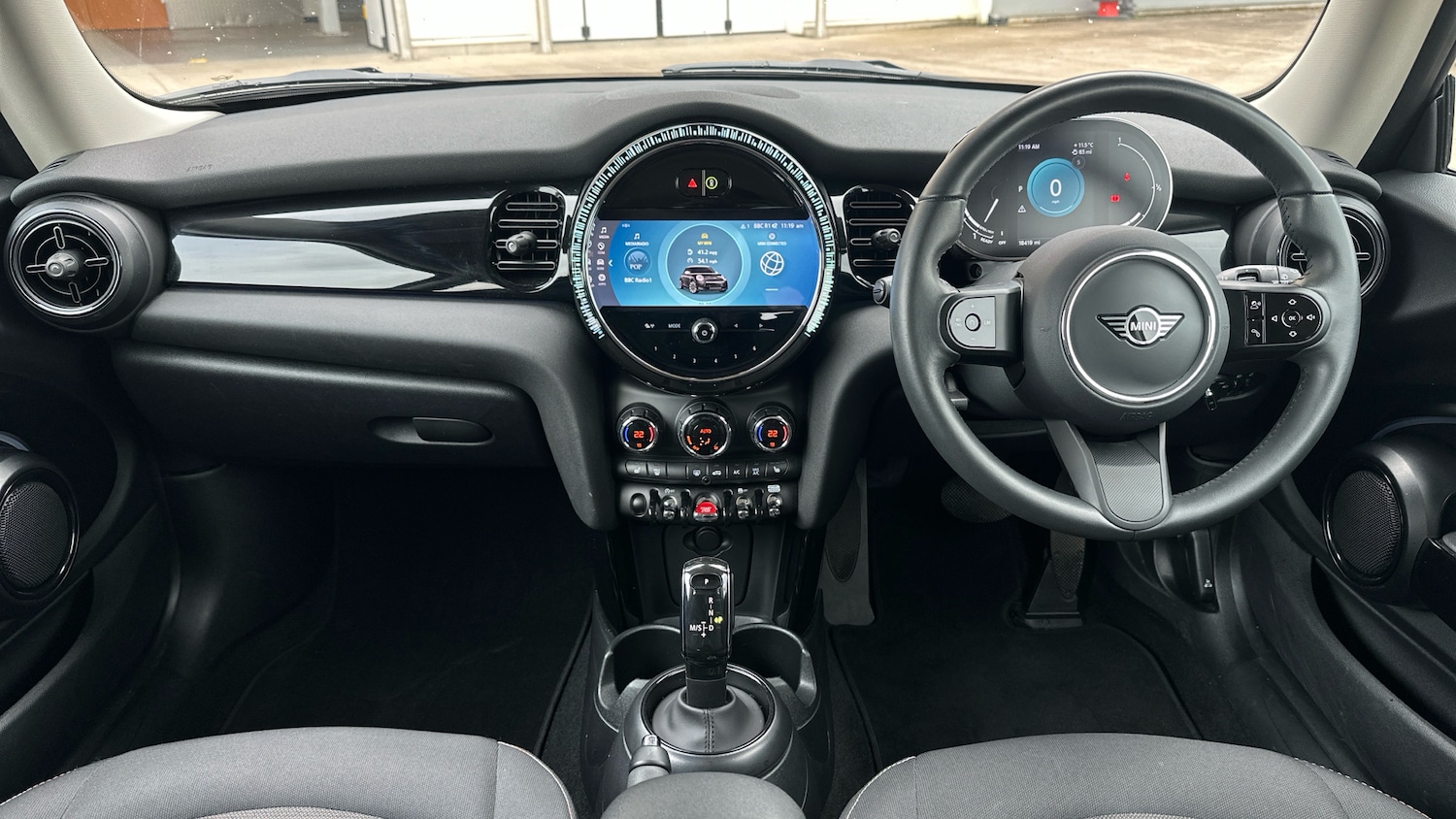 Used MINI Hatch 2023 for sale - 77774350: Photo 4