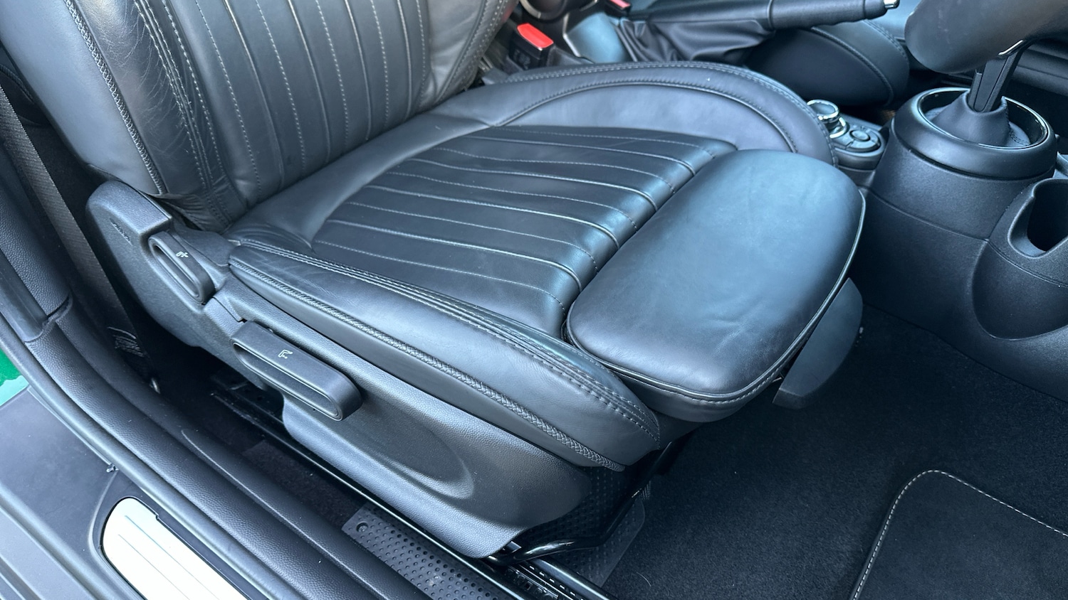 Used MINI Hatch 2022 for sale - 76611547: Photo 31