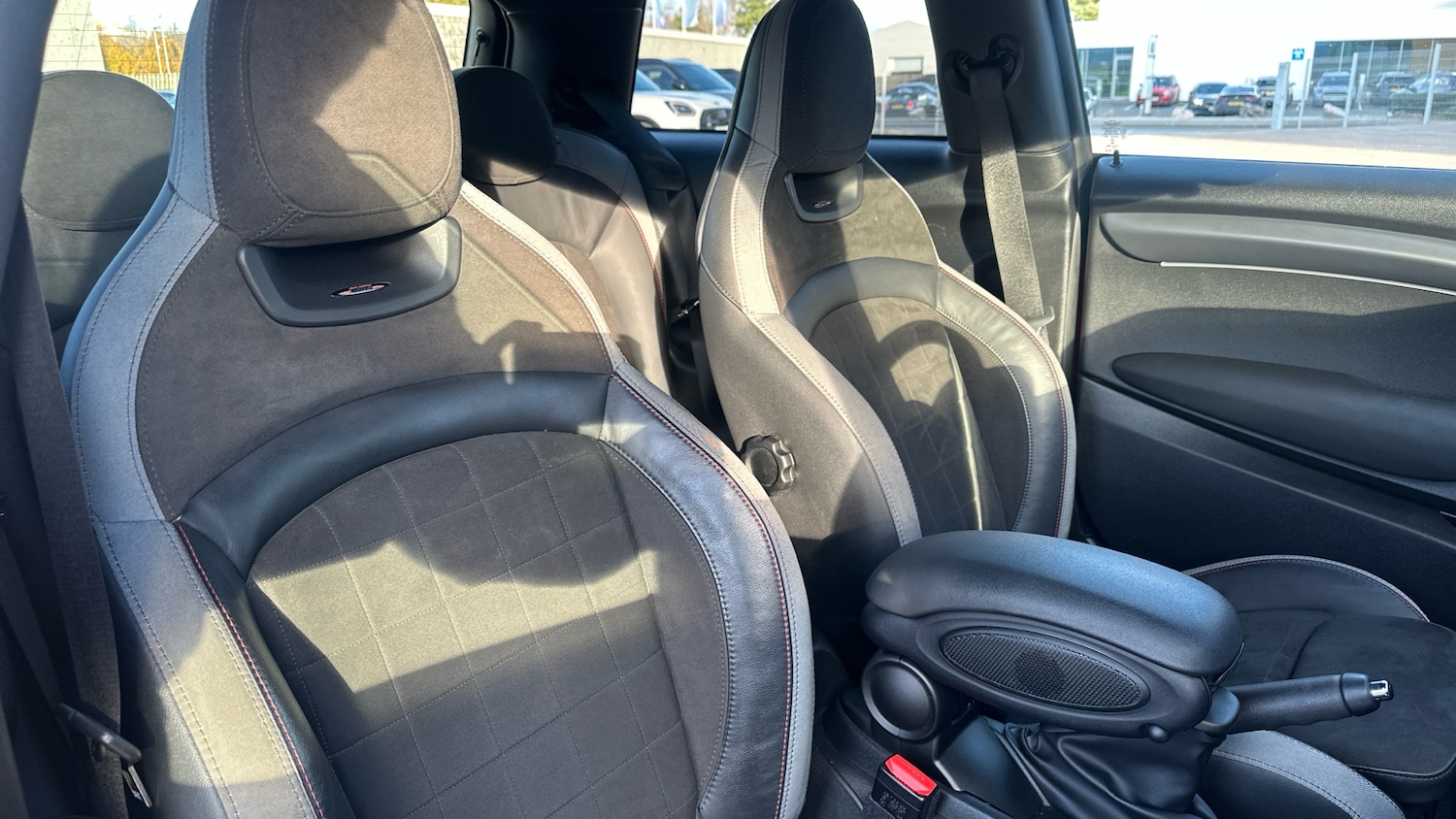 Used MINI Hatch 2022 for sale - 76637255: Photo 11