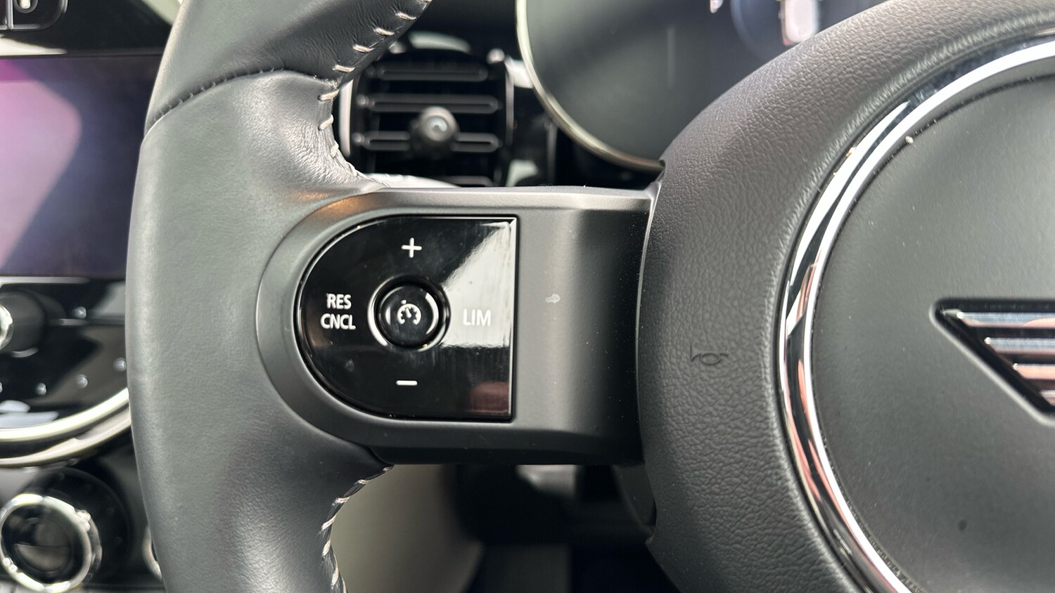 Used MINI Hatch 2023 for sale - 77591283: Photo 17