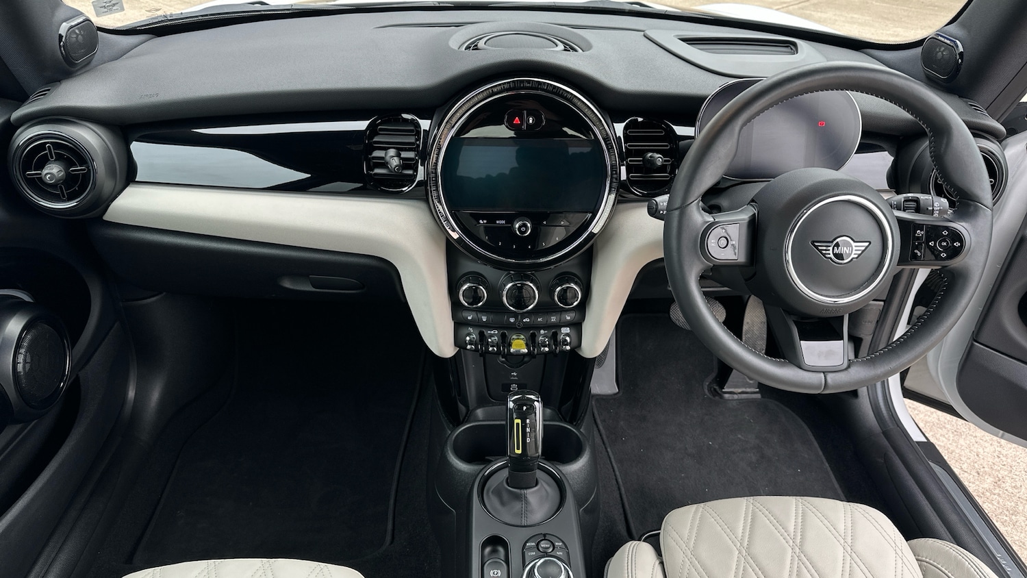 Used MINI Hatch 2023 for sale - 77591283: Photo 4