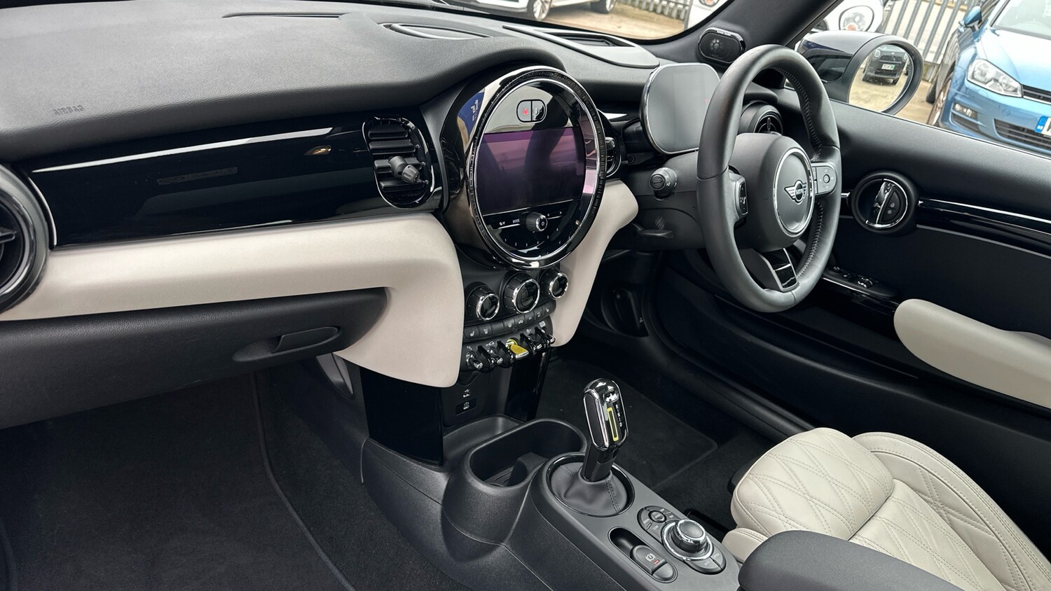 Used MINI Hatch 2023 for sale - 77591283: Photo 7