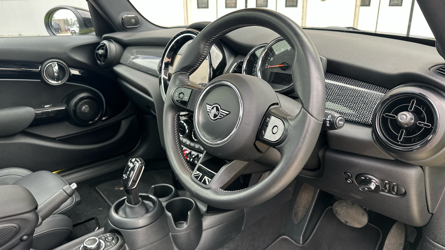 Used MINI Hatch 2022 for sale - 77679336: Photo 6