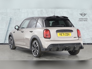 Used MINI Hatch 2021 for sale - 75556033: Photo