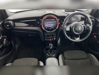 Used MINI Hatch 2021 for sale - 75556033: Photo