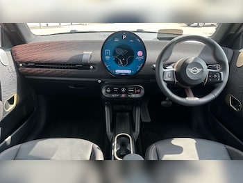 Used MINI Cooper 2024 for sale - 79307210: Photo