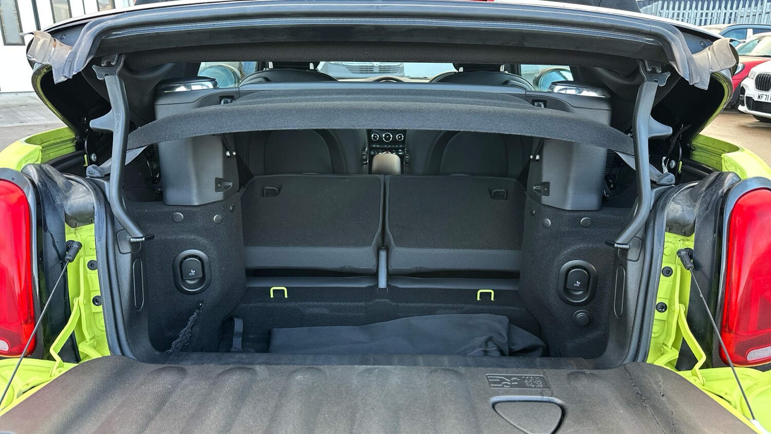 Used MINI Convertible 2022 for sale - 76568390: Photo 29