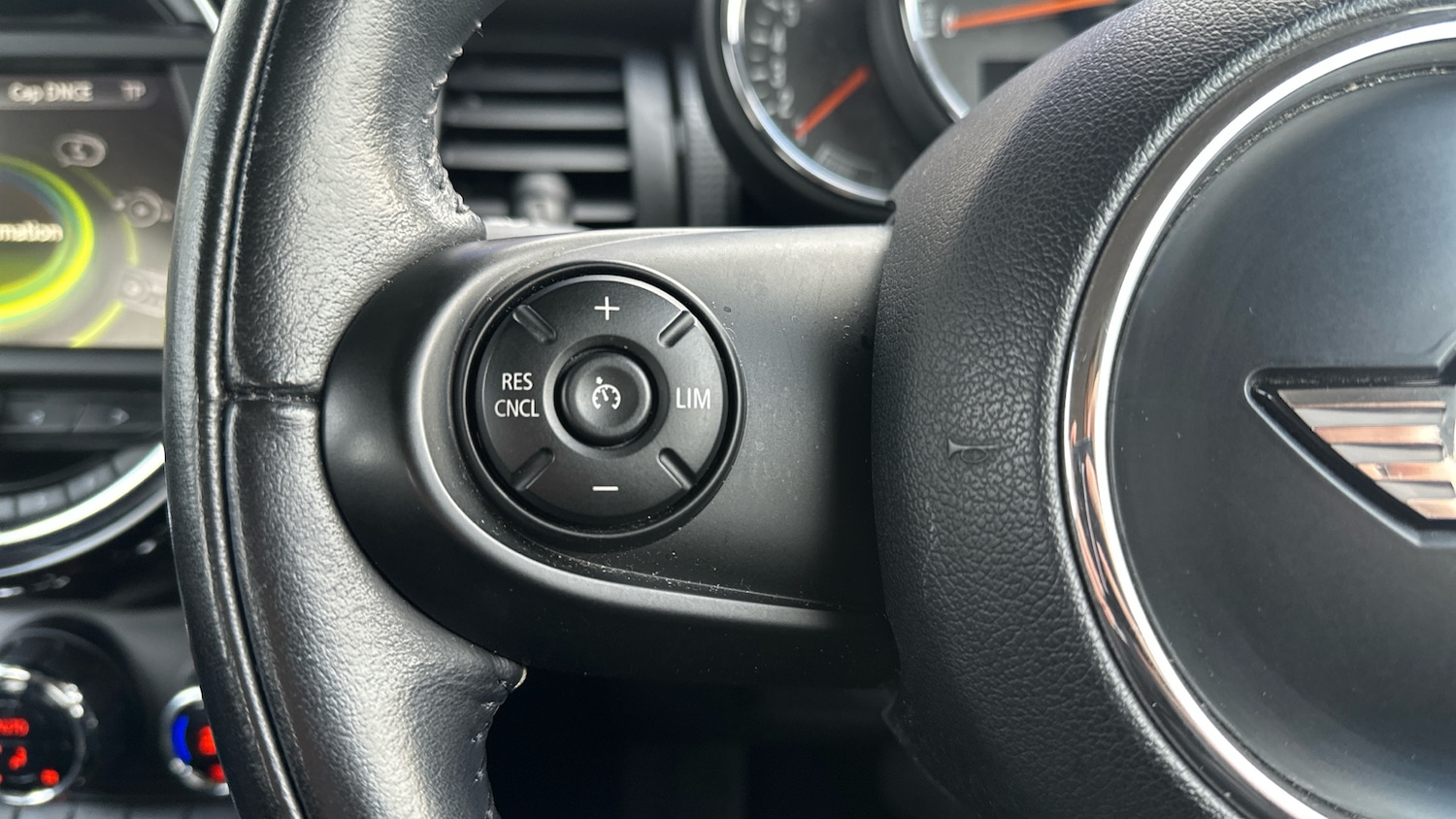 Used MINI Hatch 2016 for sale - 77195168: Photo 17