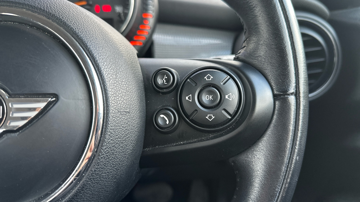 Used MINI Hatch 2016 for sale - 77195168: Photo 18