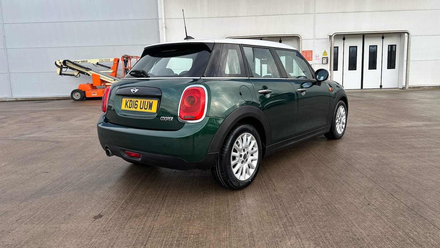 Used MINI Hatch 2016 for sale - 77195168: Photo 25