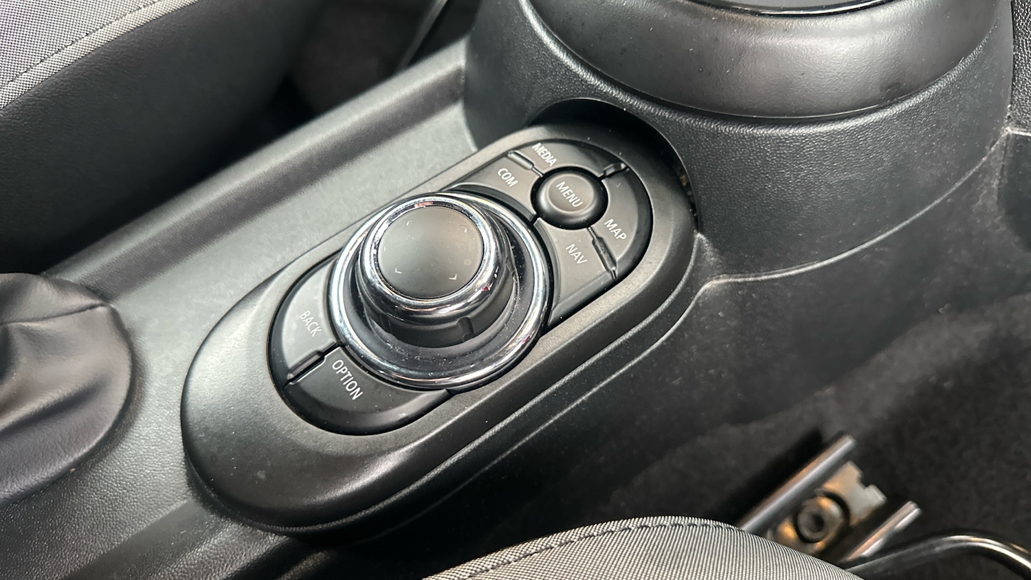 Used MINI Convertible 2024 for sale - 76578489: Photo 19