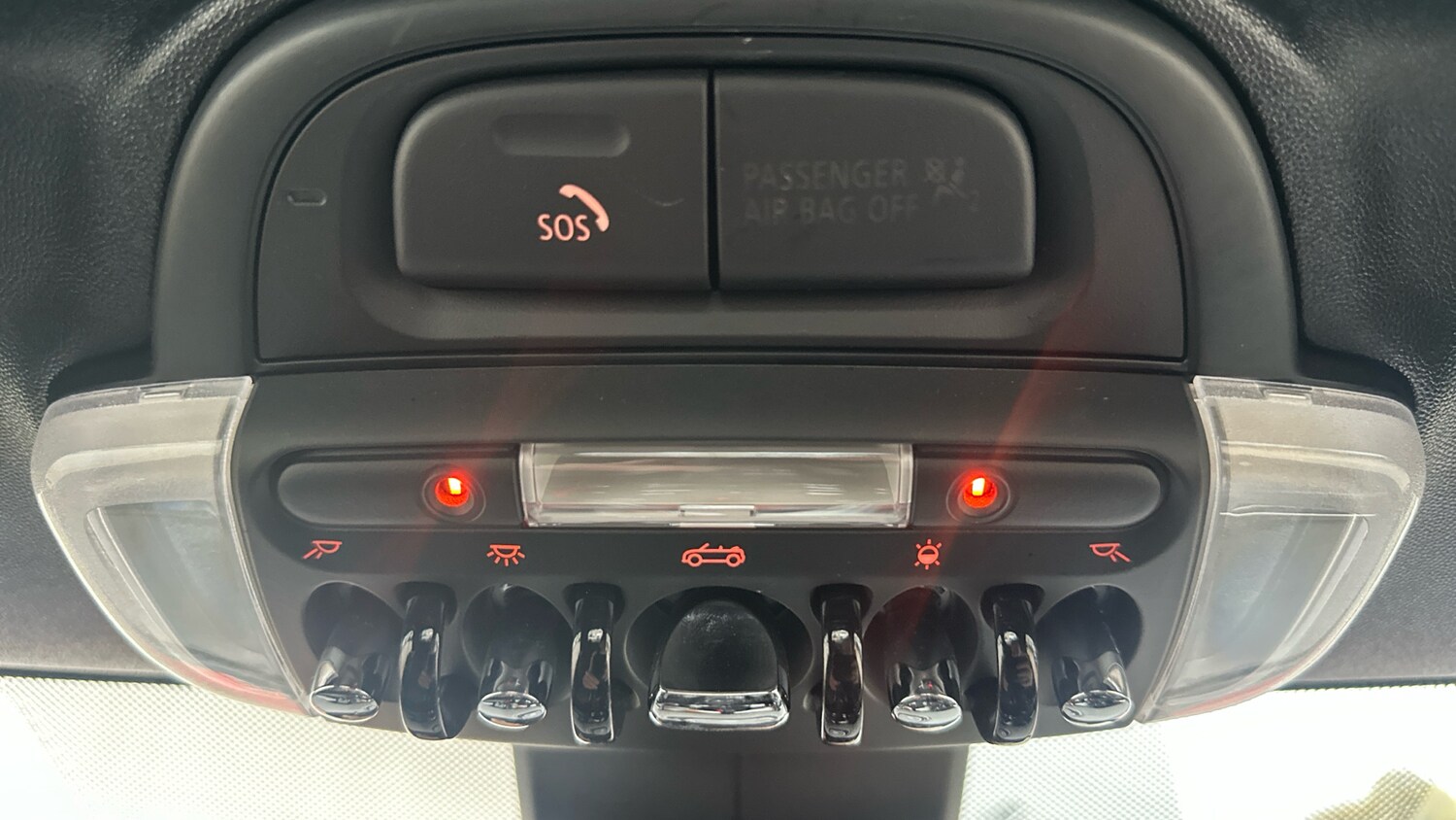 Used MINI Convertible 2024 for sale - 76578489: Photo 30