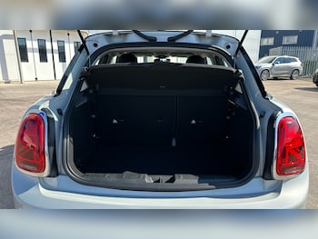 Used MINI Hatch 2019 for sale - 78708738: Photo