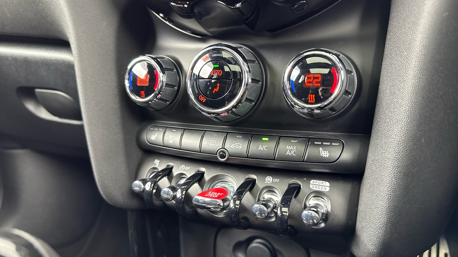 Used MINI Hatch 2023 for sale - 77438092: Photo 20