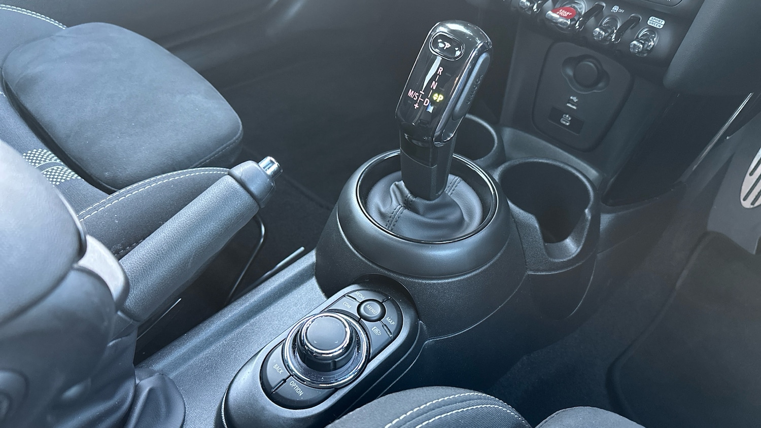 Used MINI Hatch 2024 for sale - 76979718: Photo 10