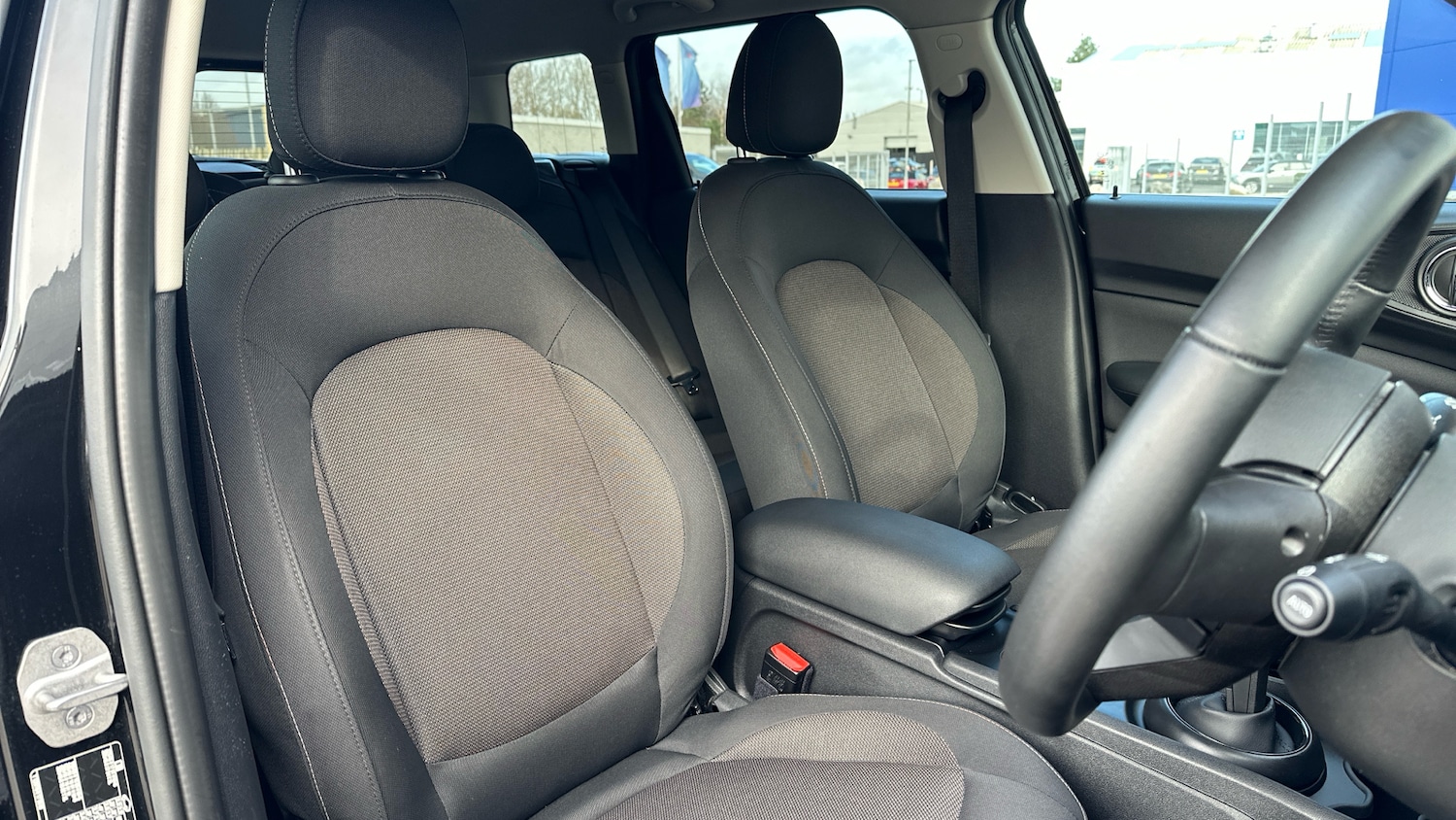 Used MINI Clubman 2023 for sale - 77628787: Photo 11