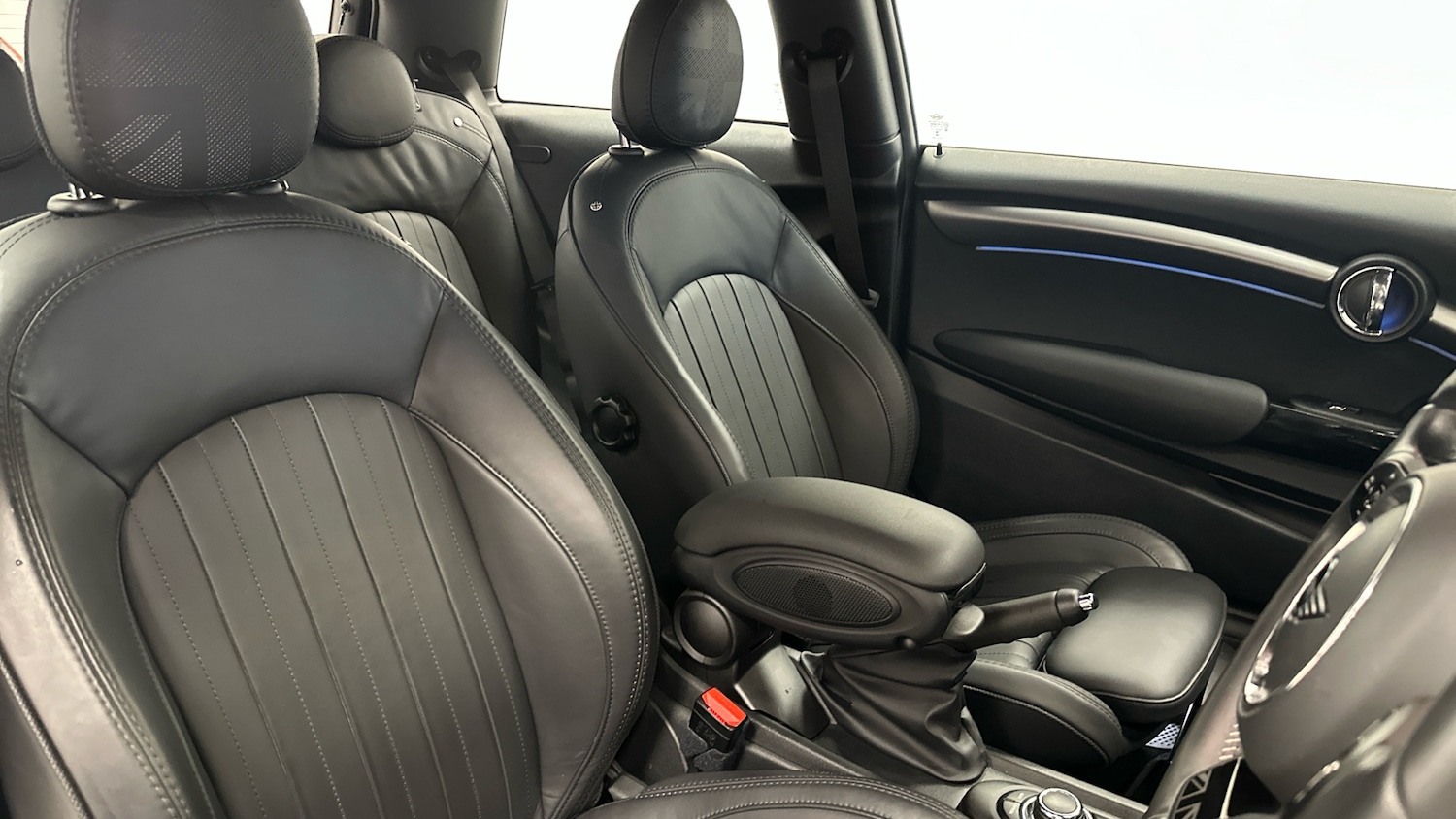 Used MINI Hatch 2023 for sale - 77147905: Photo 11