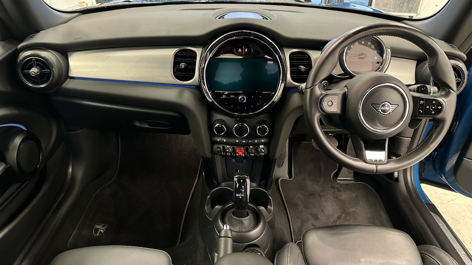 Used MINI Hatch 2023 for sale - 77147905: Photo 4