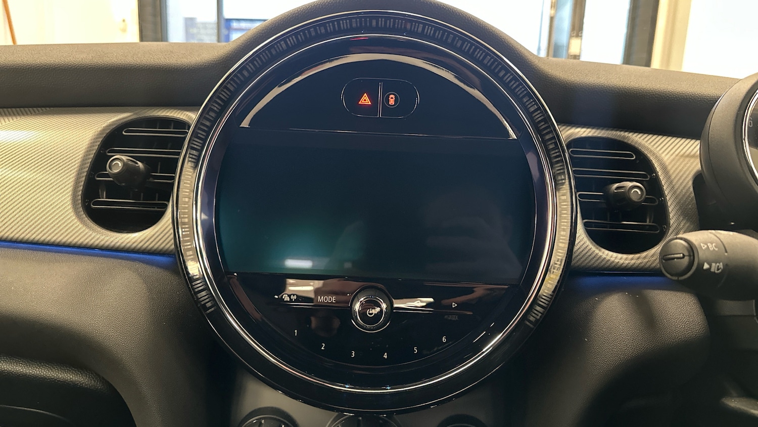 Used MINI Hatch 2023 for sale - 77147905: Photo 8