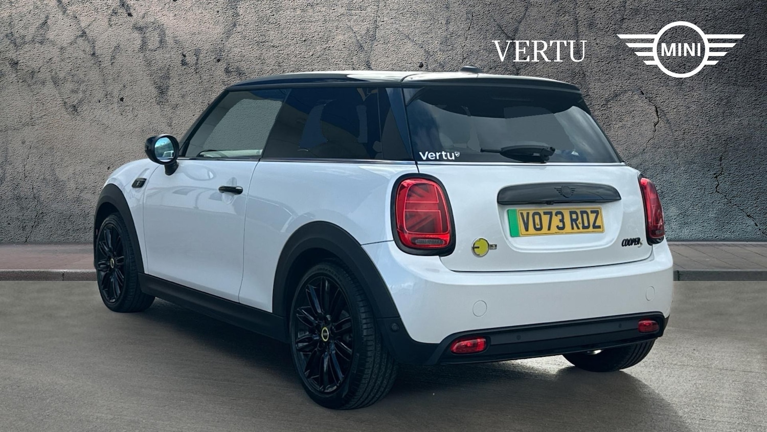 Used MINI Hatch 2023 for sale - 77554950: Photo 2