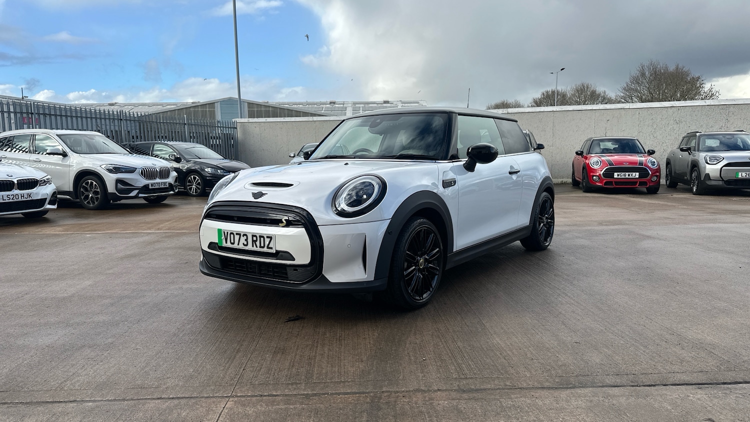 Used MINI Hatch 2023 for sale - 77554950: Photo 24