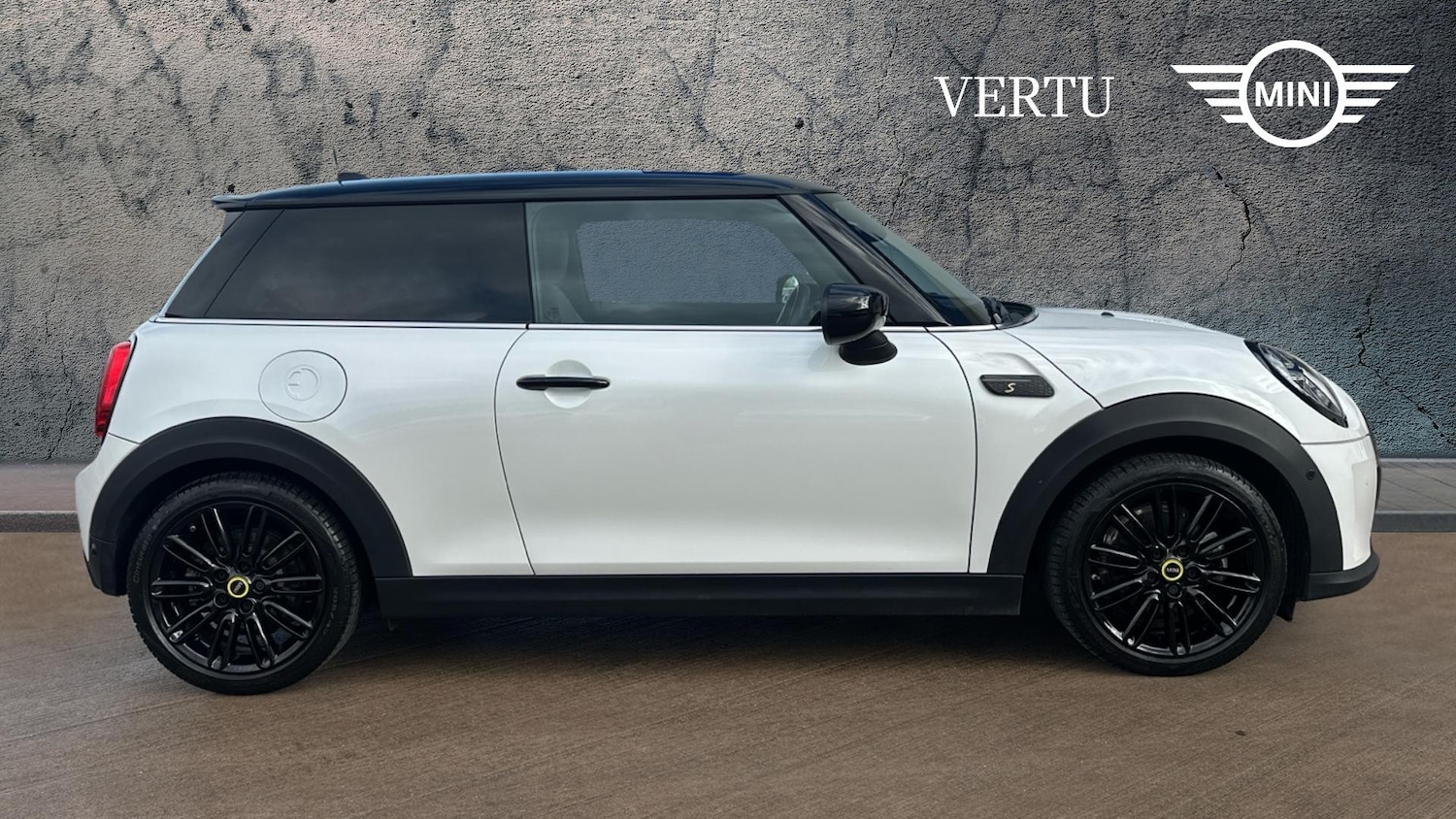 Used MINI Hatch 2023 for sale - 77554950: Photo 3