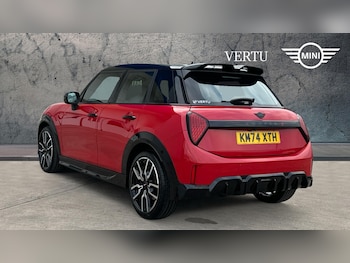 Used MINI Hatch 2024 for sale - 77068955: Photo