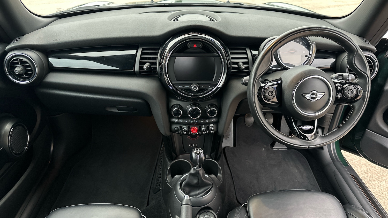 Used MINI Hatch 2017 for sale - 77676167: Photo 4